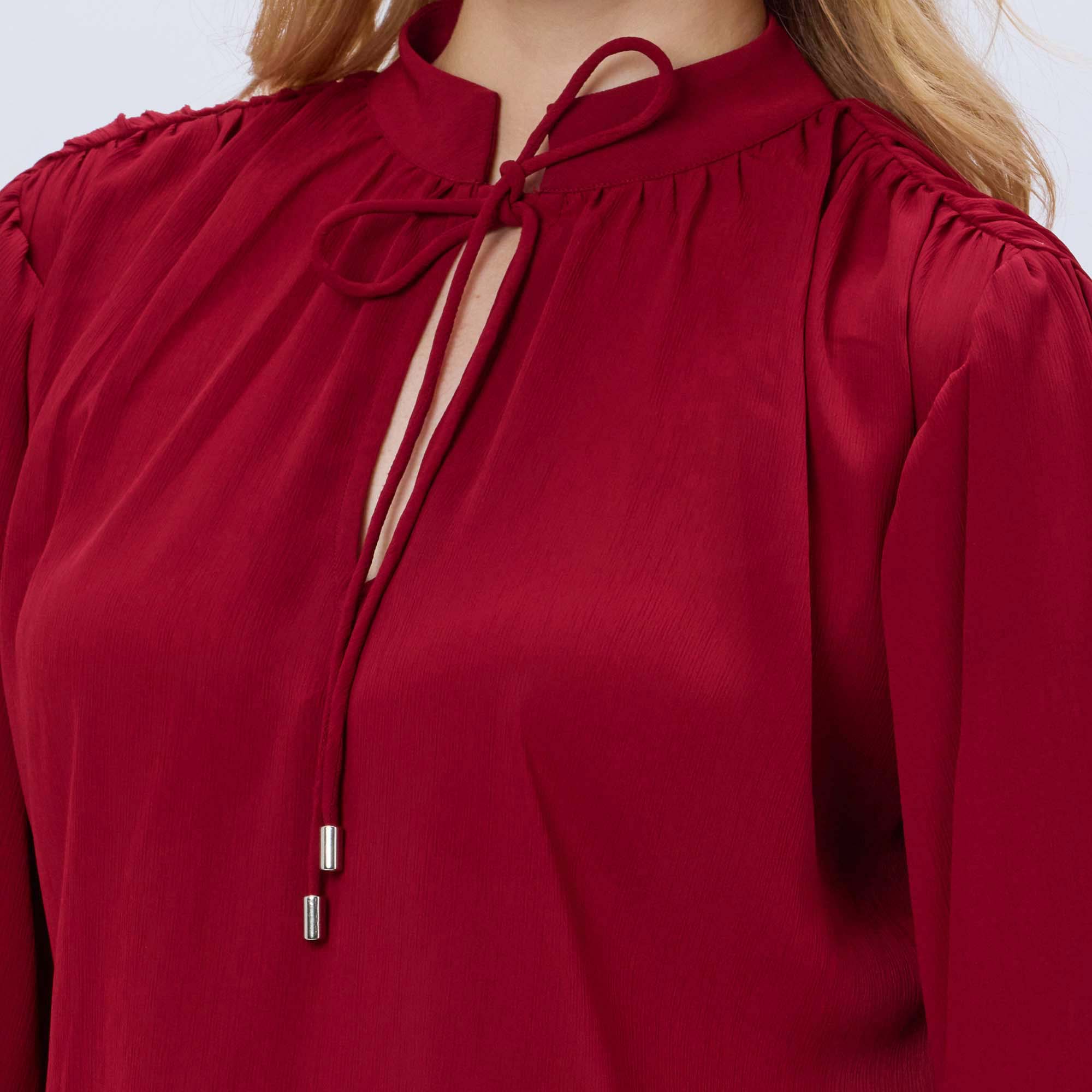 MAROON CHIFFON TIE-NECK TOP