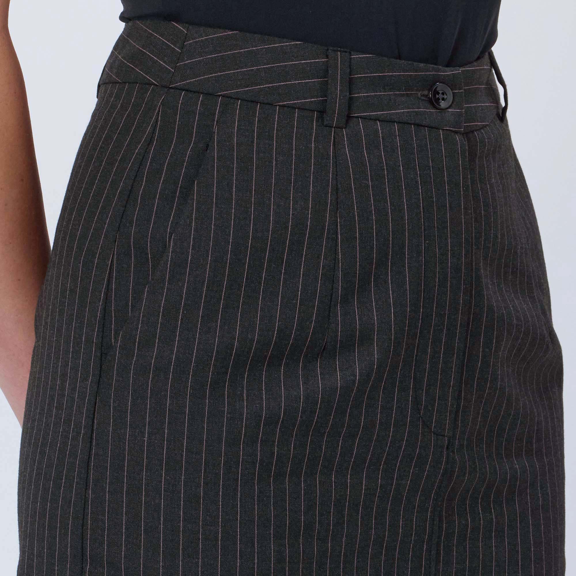 PINK AND GREY PINSTRIPE MIDI SKIRT