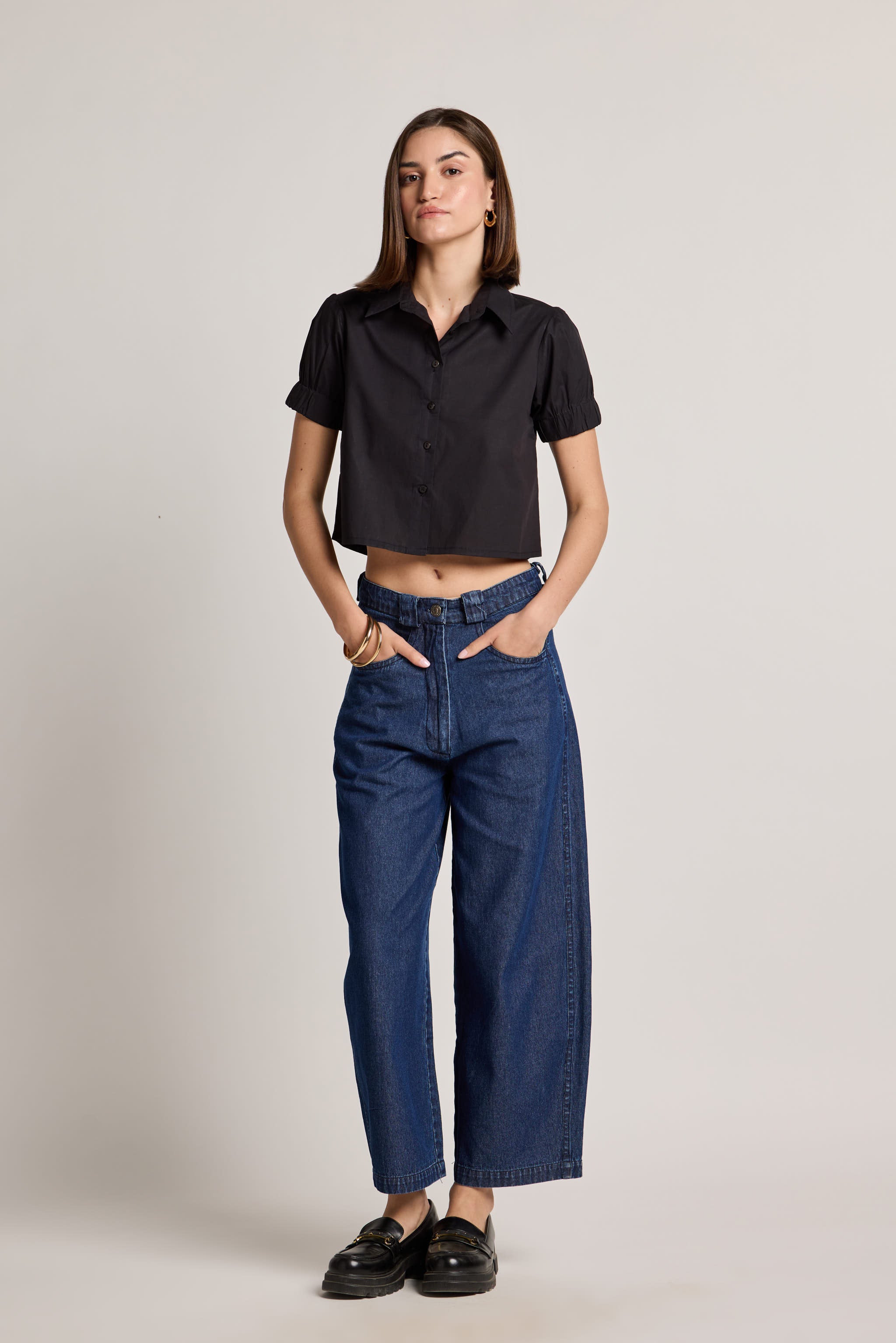 Cropped Black Puff Sleeve Shirt