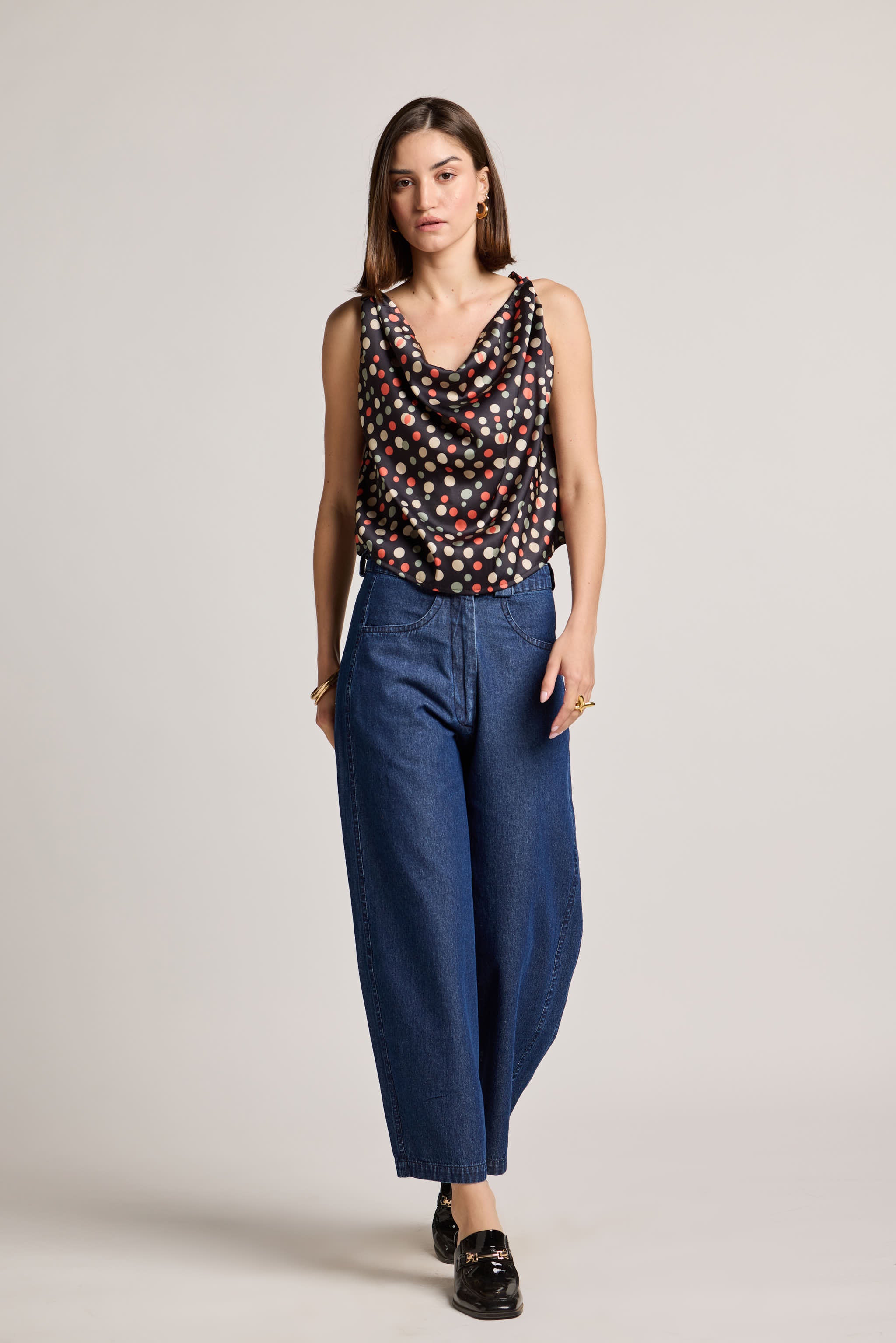 Dark Wash Barrel-Leg Denim Jeans