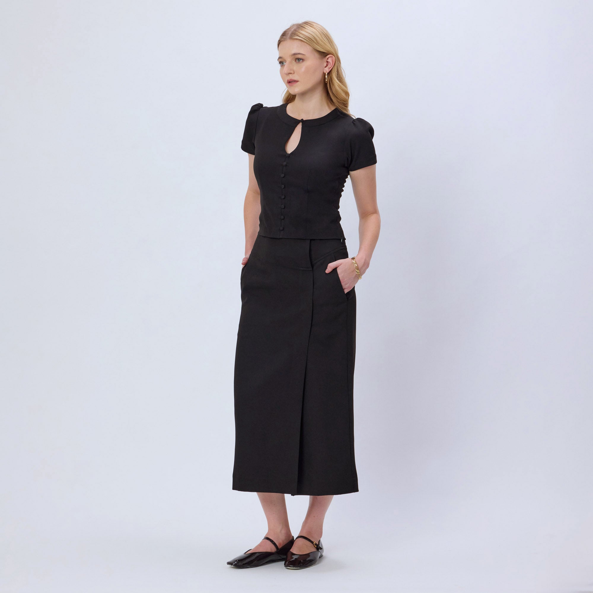 BLACK PENCIL MIDI SKIRT