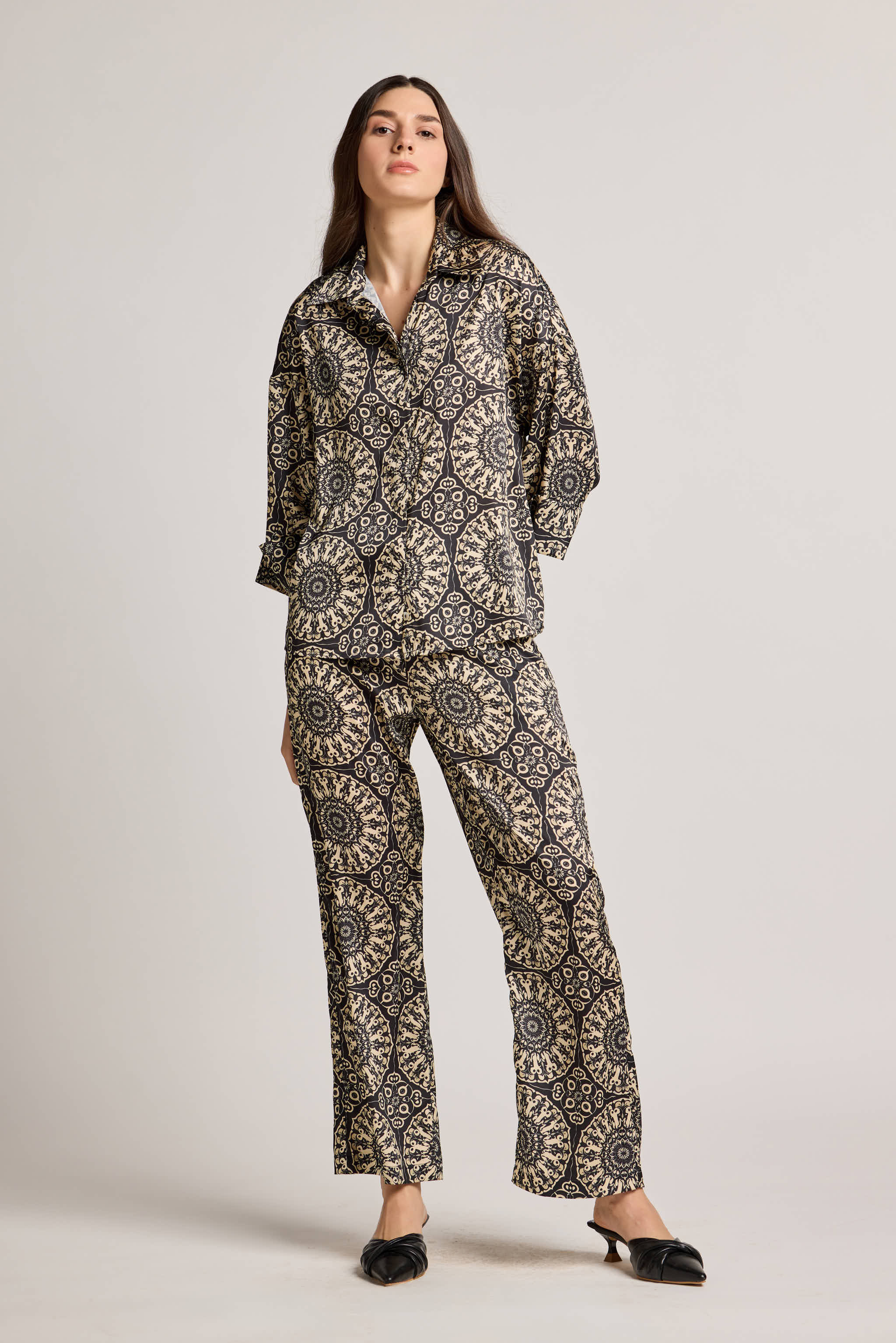 Mandala Black Printed Pants
