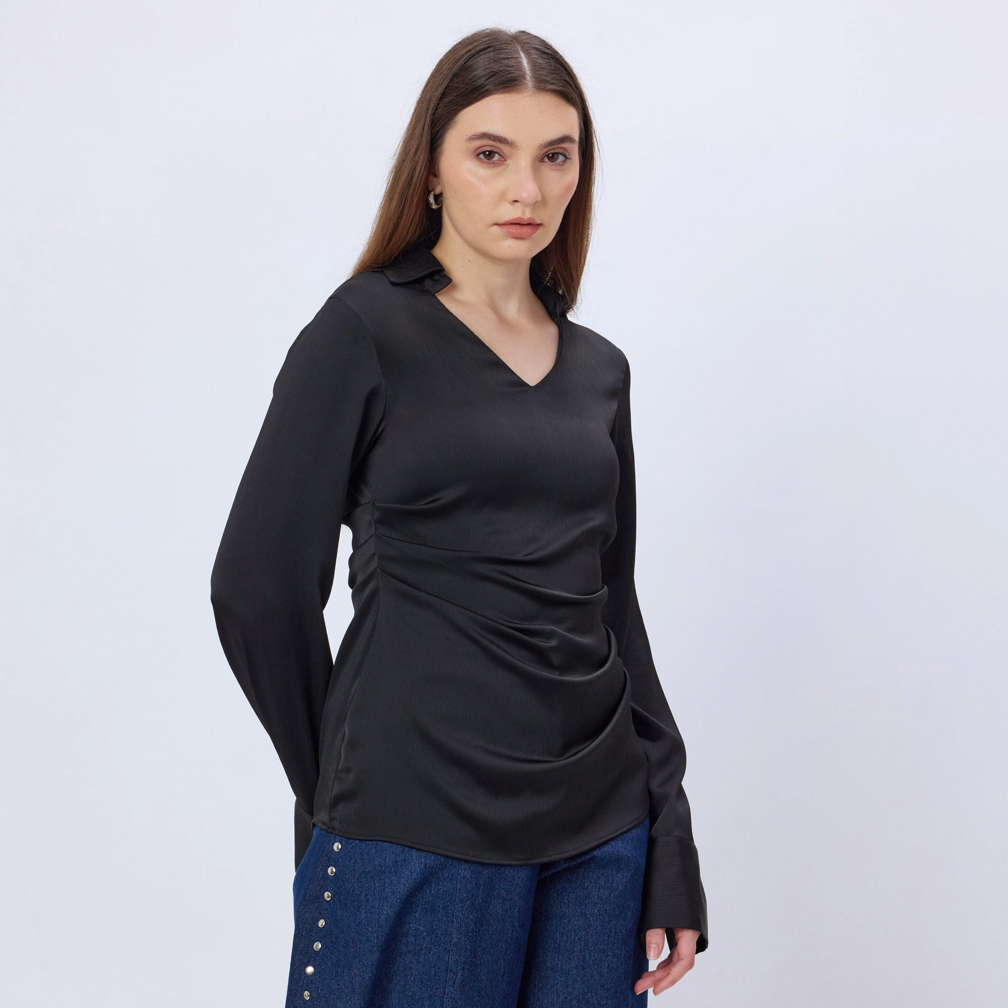 BLACK SATIN COLLARED TOP