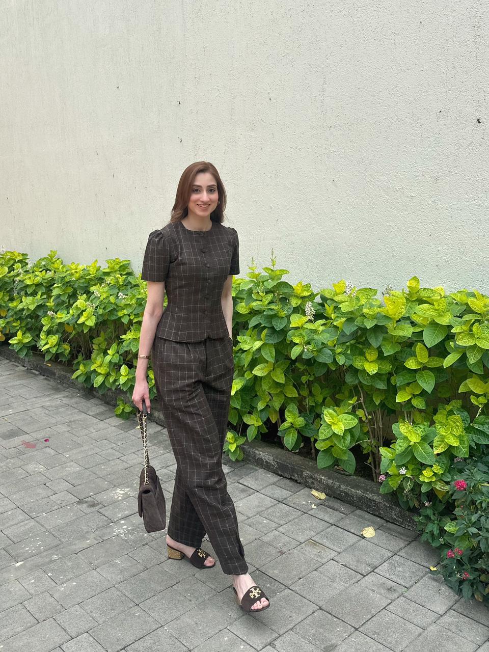 BROWN CHECKED TWEED TOP