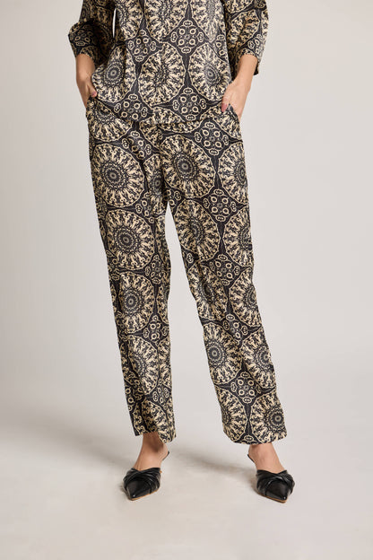 Mandala Black Printed Pants