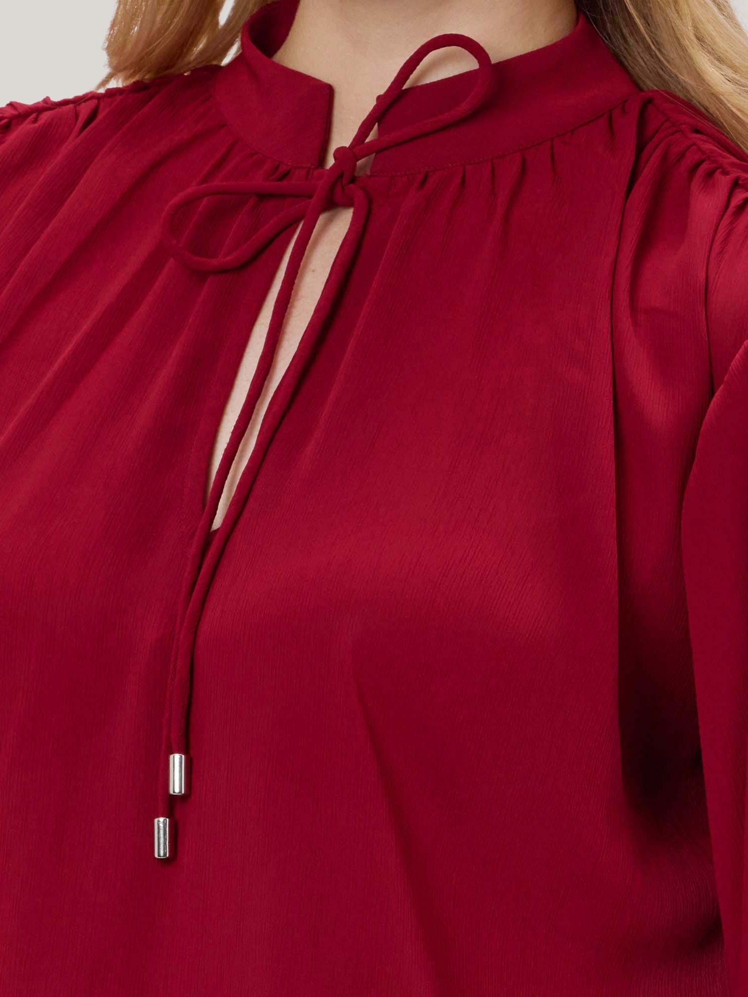 MAROON CHIFFON TIE-NECK TOP