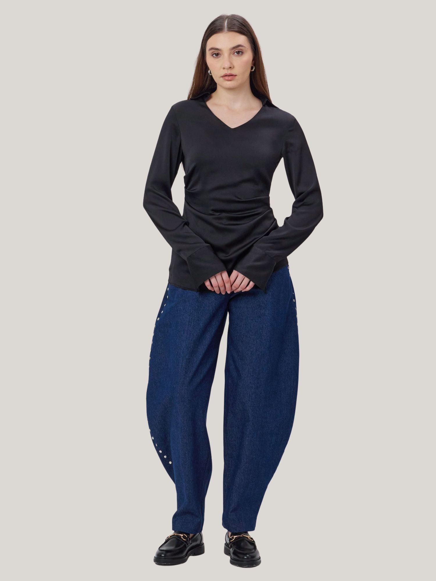 BLACK SATIN COLLARED TOP