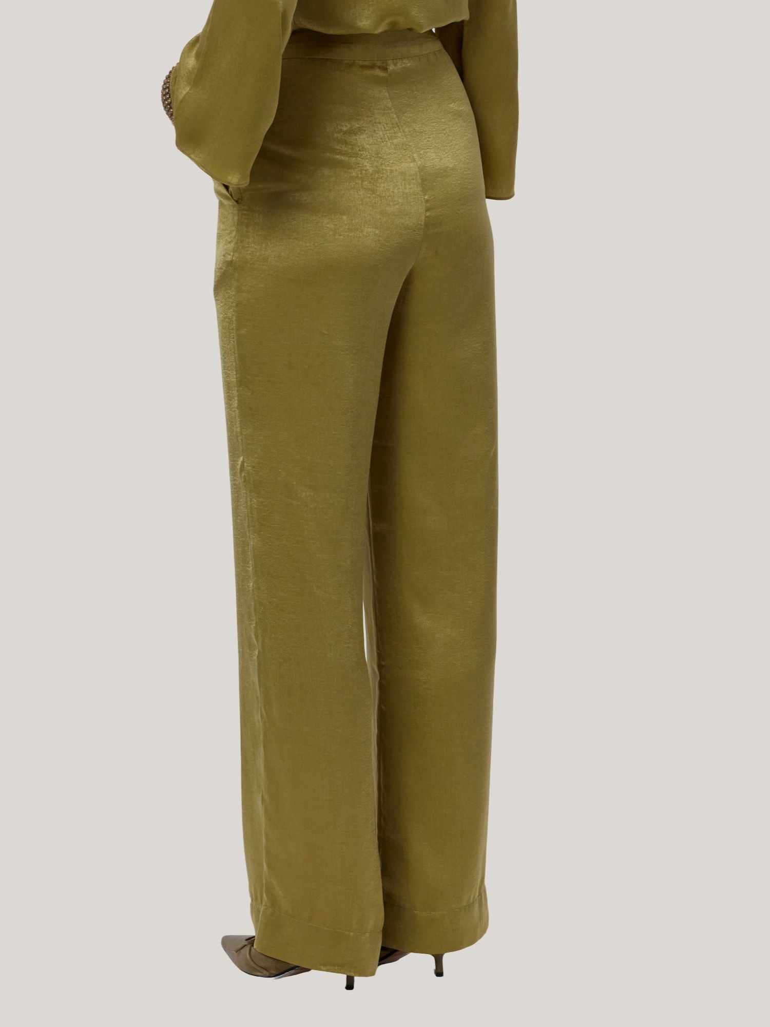 GOLDEN SATIN STRAIGHT LEG PANTS